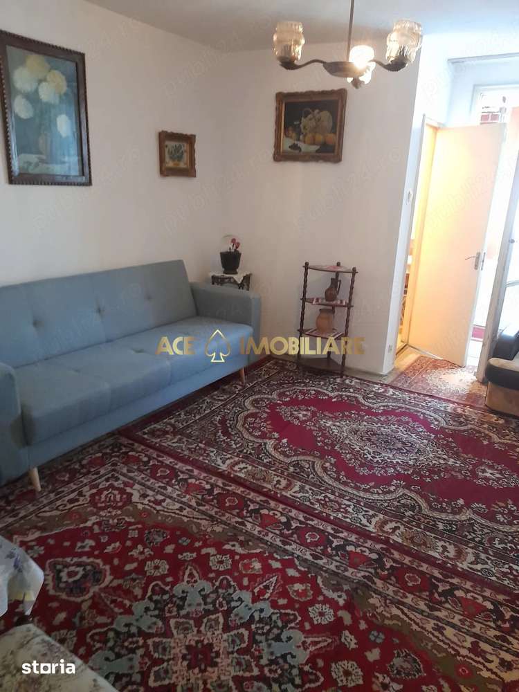 Garsoniera de inchiriat | Costin Georgian | Metrou — fotografia 1