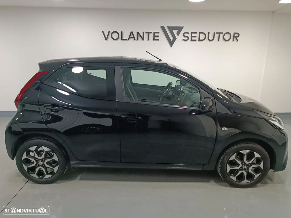 Toyota Aygo X Play - 5