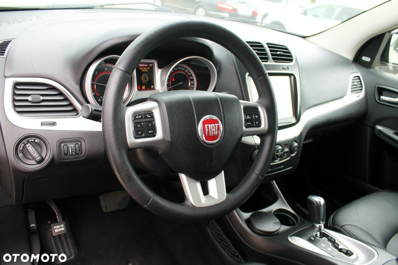 Fiat Freemont 2.0 Multijet Black Code AWD - 10