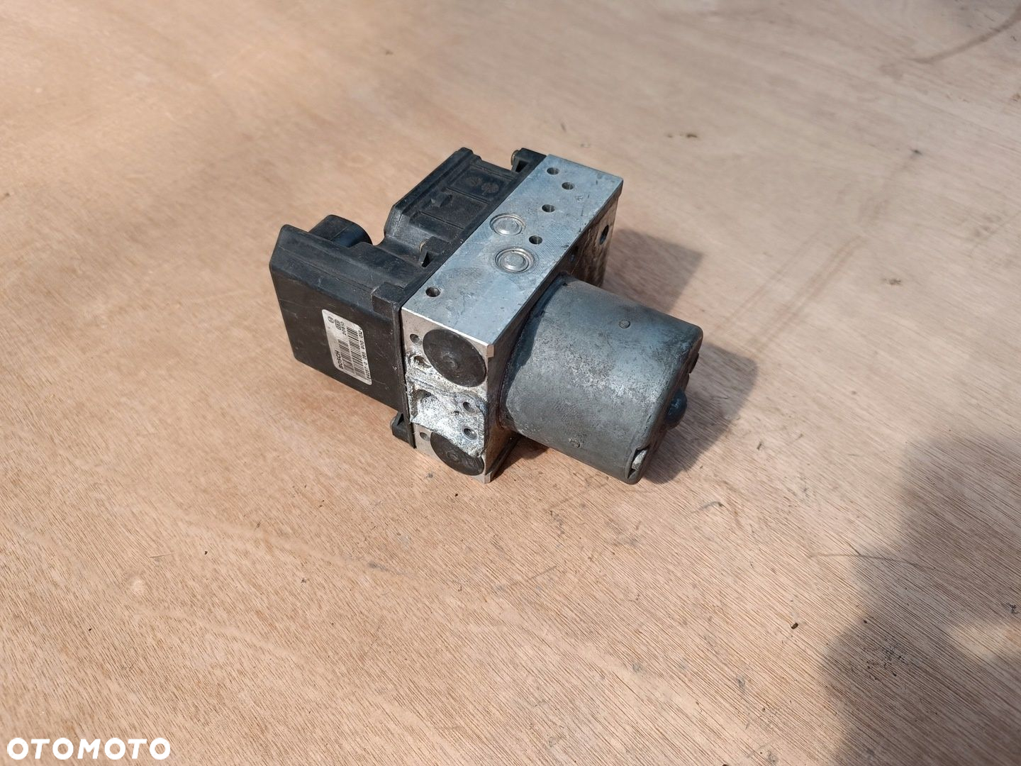 Pompa ABS Vito 2.2 CDI W638 99-03 A0004461289 - 5