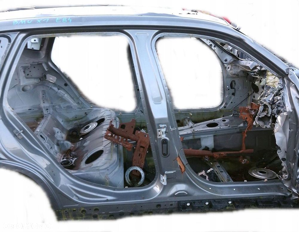 BMW X1 E84 PRÓG SŁUPEK PRAWY - 1