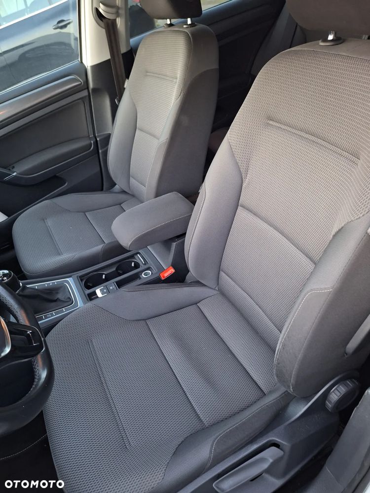 Volkswagen Golf ver-vii-1-6-tdi-bmt-comfortline - 7