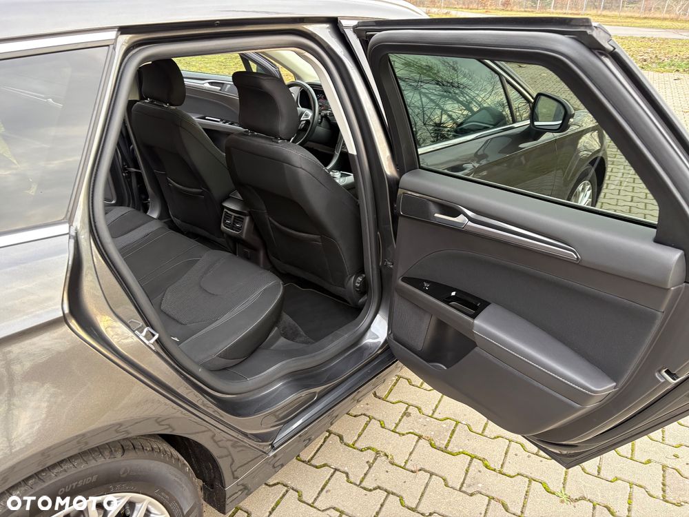 Ford Mondeo 2.0 EcoBlue Titanium - 10