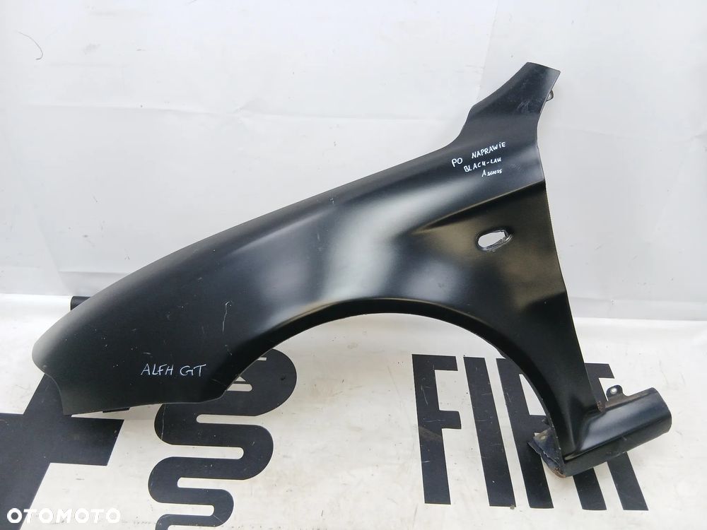 Błotnik przód przedni lewy Alfa Romeo GT - 1