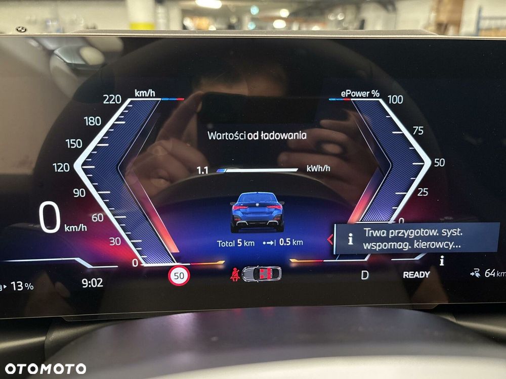 BMW i4 - 15