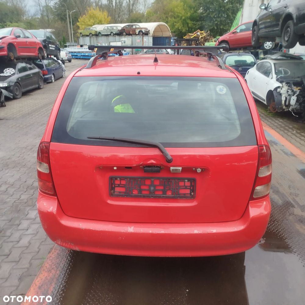 Toyota Corolla  E 12 na części - 9