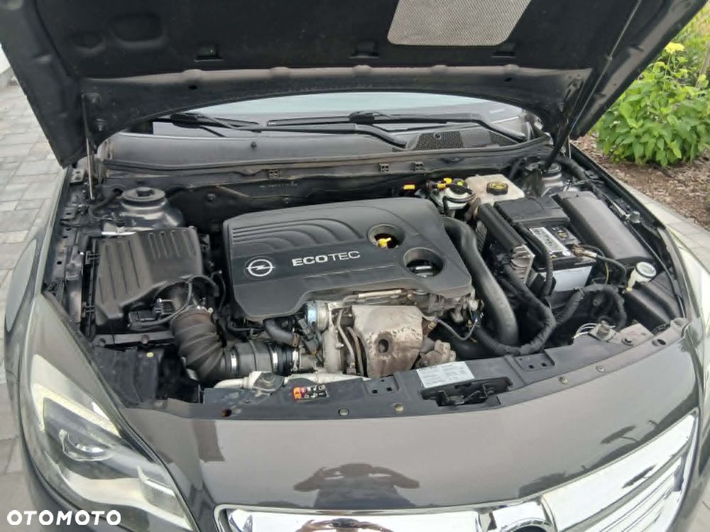 Opel Insignia 1.6 SIDI Turbo Touer Innovation - 20