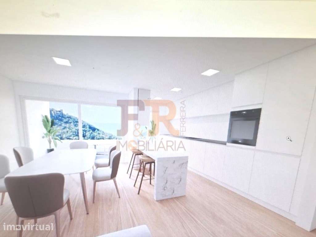 LUXO! Apartamento T2 com Parqueamento Sesimbra - Grande imagem: 4/14