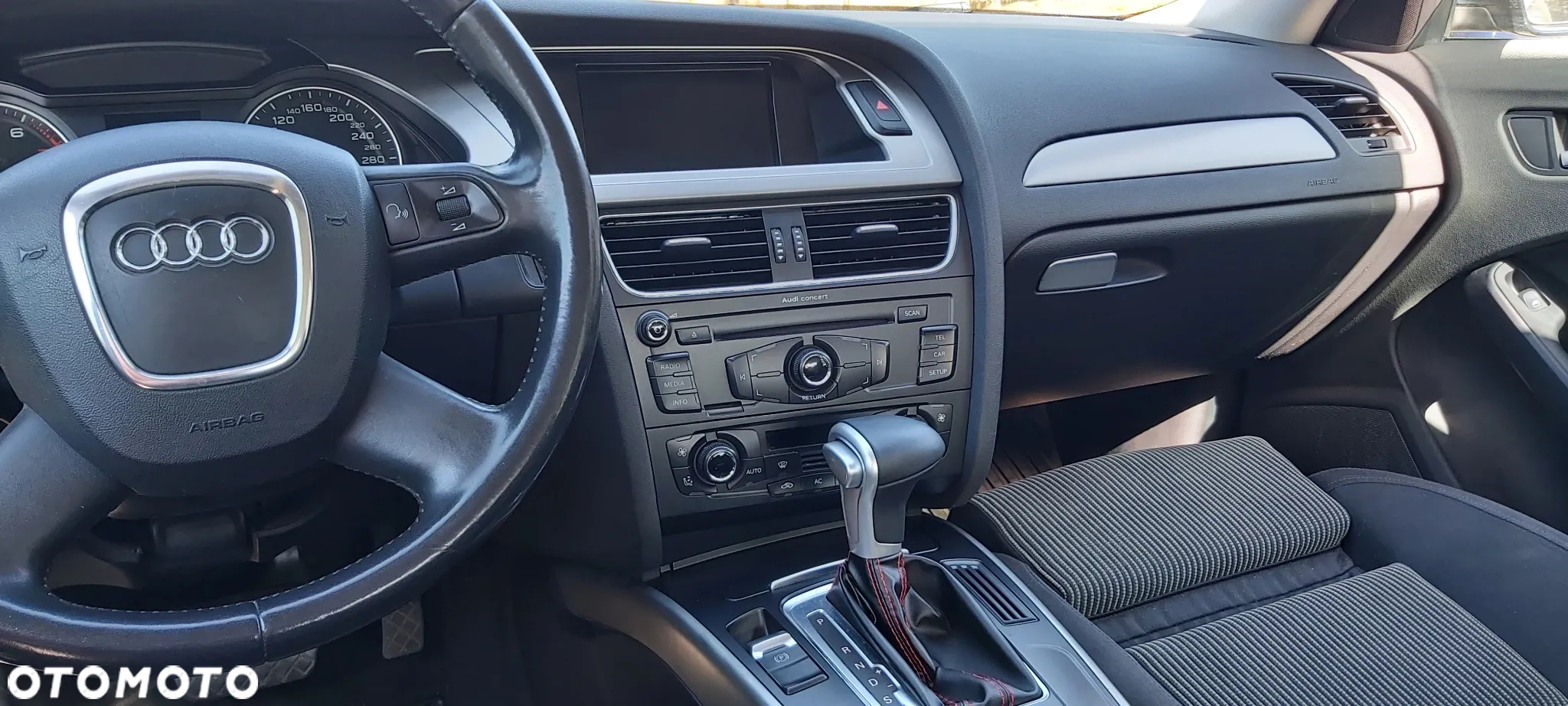 Audi A4 2.0 TFSI Multitronic - 31