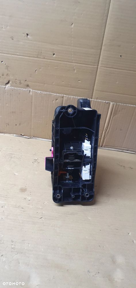 Wybierak lewarek biegów automat Jeep Grand Cherokee WK2 P52124792AB - 6