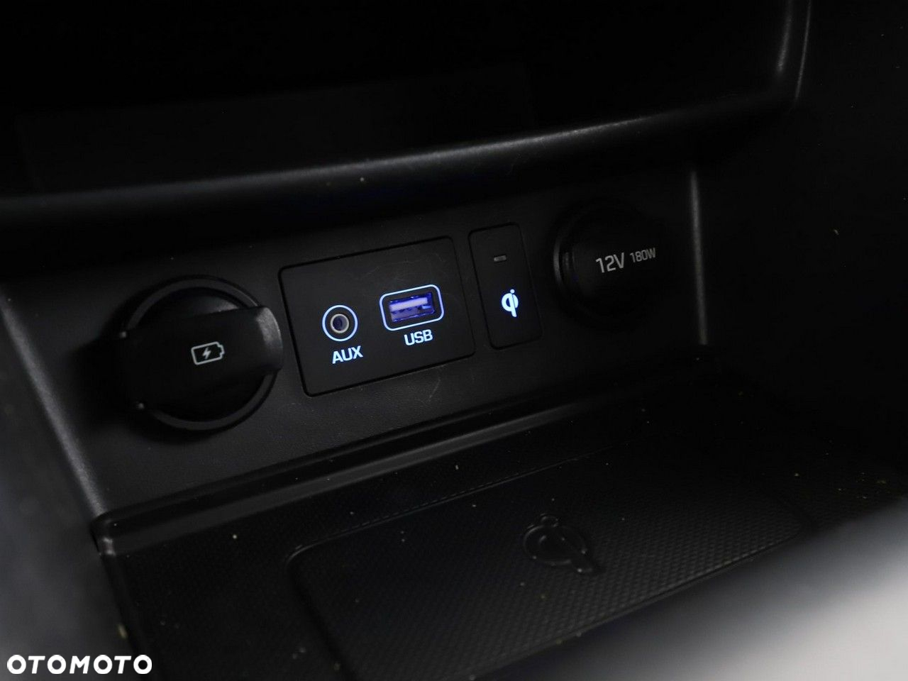 Hyundai Kona 1.6 T-GDI DCT 4WD Premium - 28