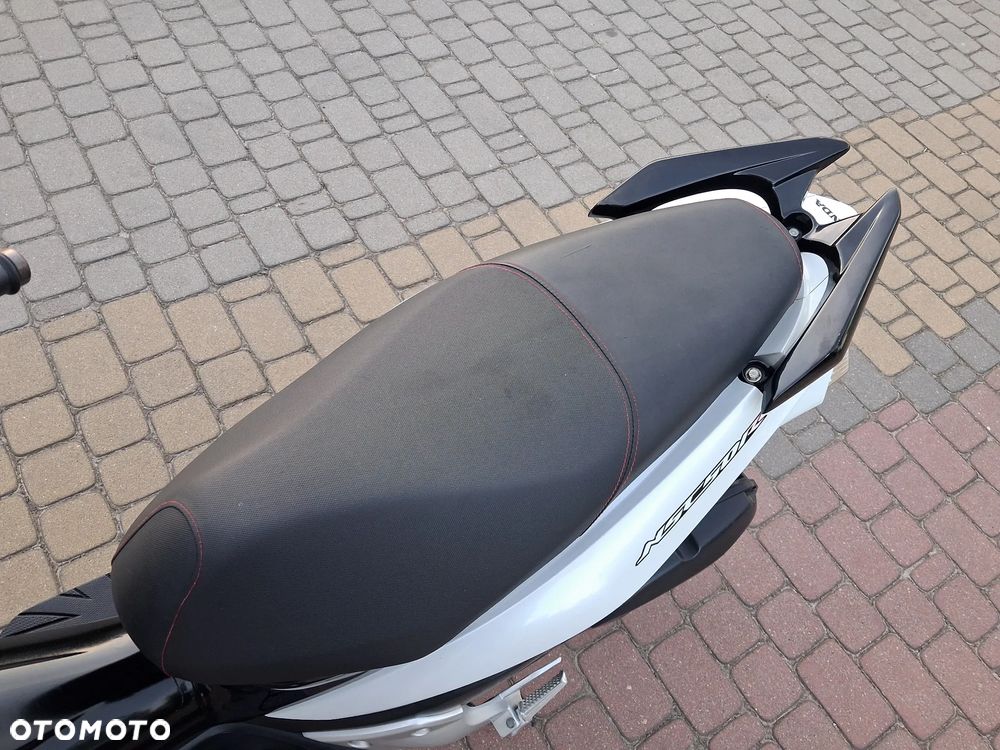 Honda NS - 9