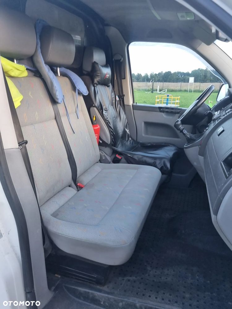 Volkswagen Transporter - 12