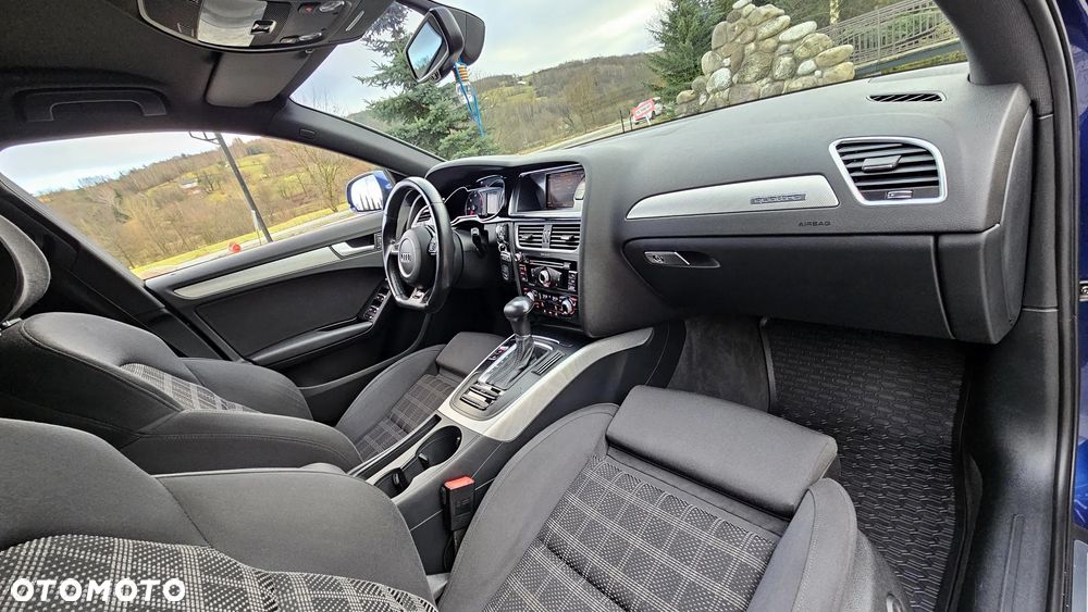 Audi A4 Avant 2.0 TDI DPF quattro S tronic S line Sportpaket - 22