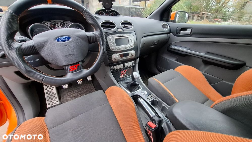 Ford Focus ST - 19