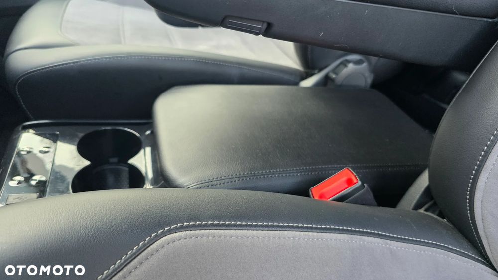 Volkswagen Multivan 2.0 TDI L1 Highline DSG - 26