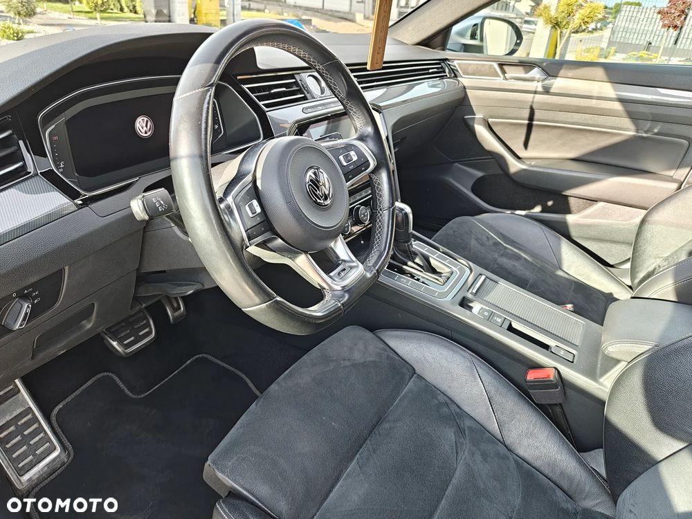 Volkswagen Arteon 2.0 TDI SCR R-Line DSG - 16