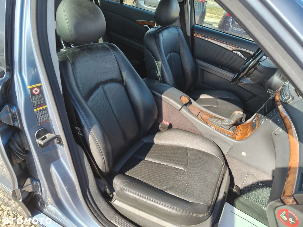 Mercedes-Benz Klasa E - 22