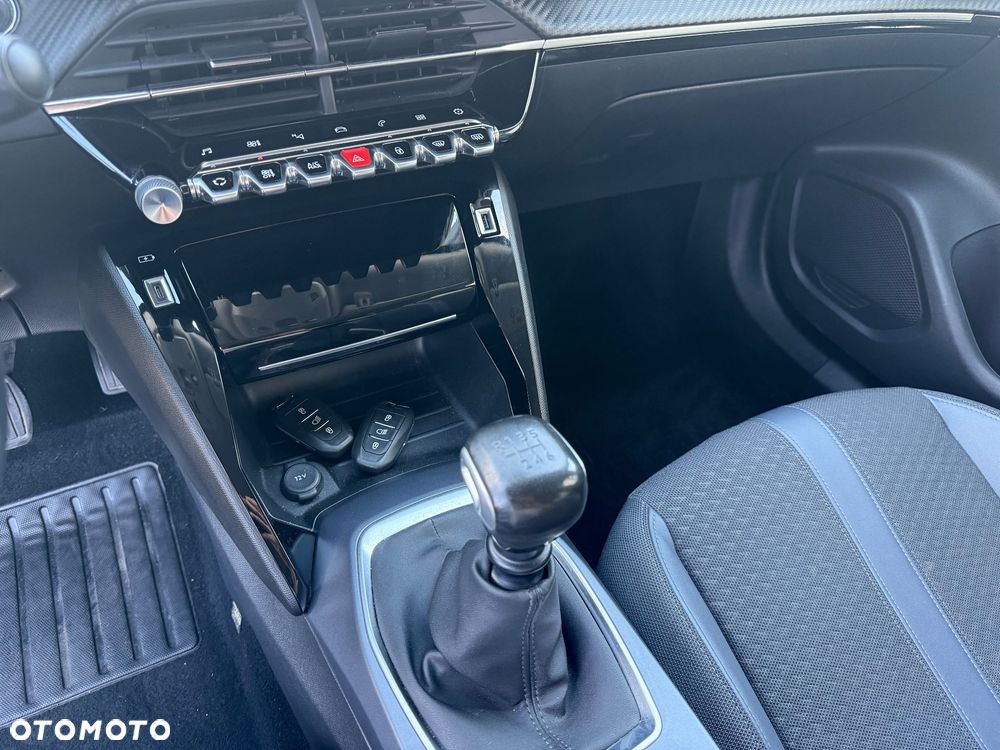 Peugeot 2008 TURBO 100 Allure - 11
