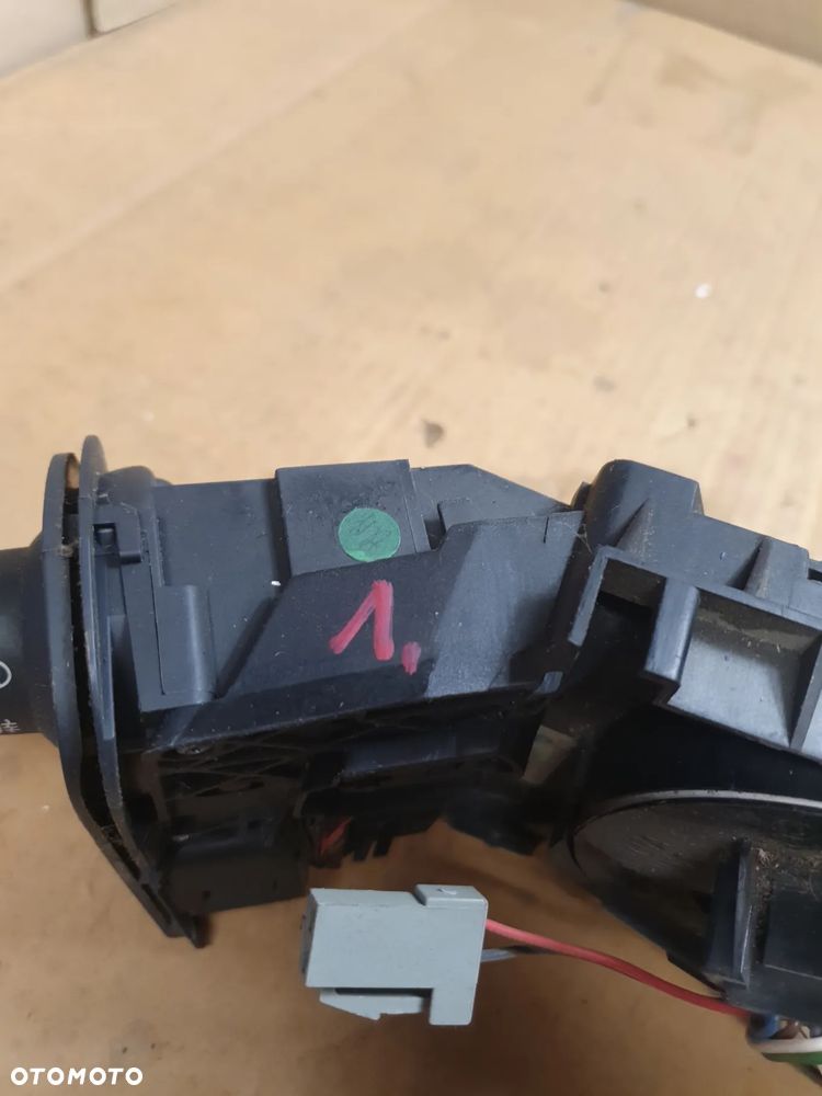 } PRZEŁĄCZNIK ZESPOLONY PAJĄK RENAULT SCENIC II nr 8200127727 - 6