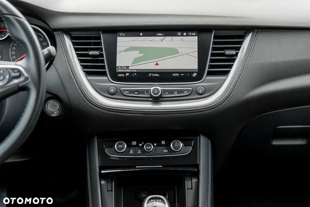 Opel Grandland X 1.2 Start/Stop Business Elegance - 25