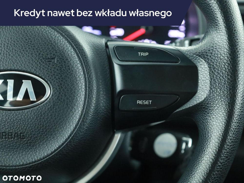 Kia Rio - 15