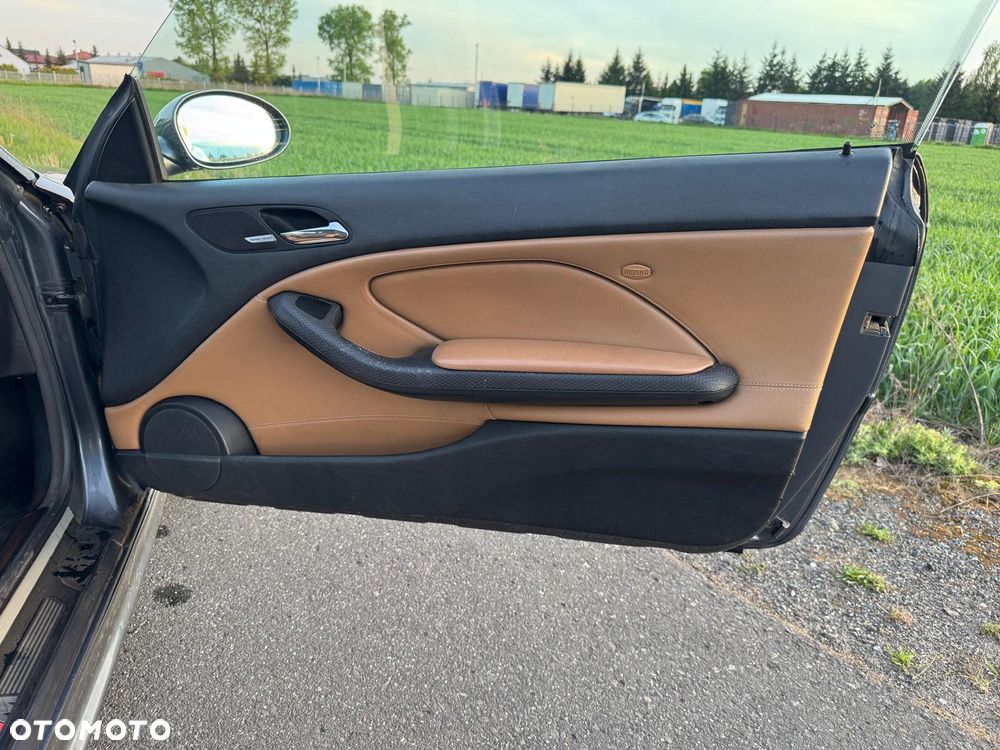 BMW Seria 3 330Ci - 24