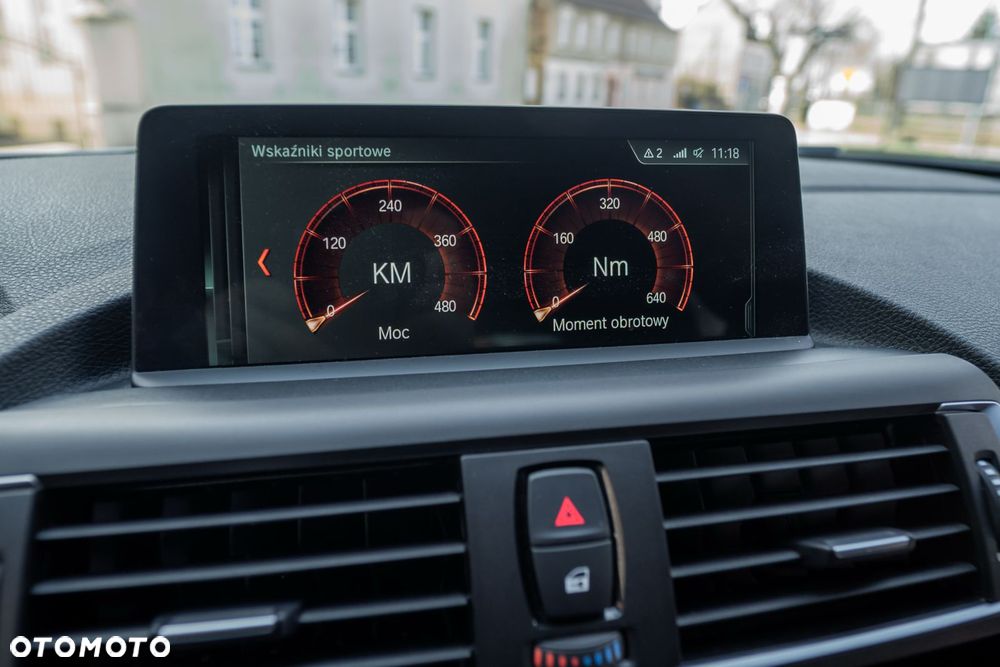 BMW Seria 1 M140i xDrive Shadow sport - 36