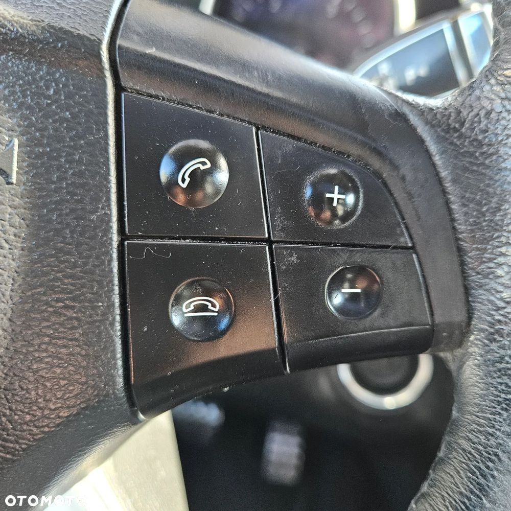 Mercedes-Benz ML - 32