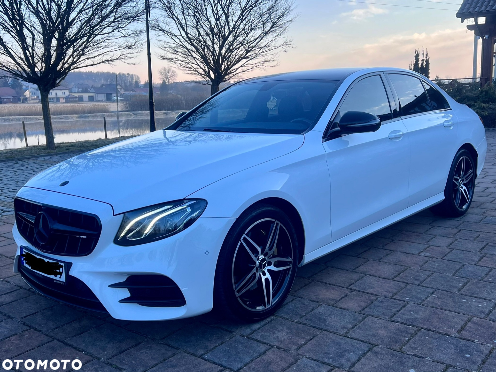Mercedes-Benz Klasa E - 3