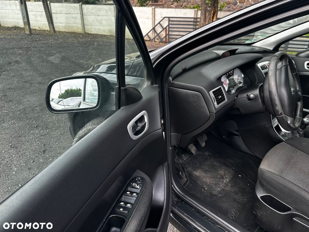 Peugeot 307 SW 110 OXYGO - 14