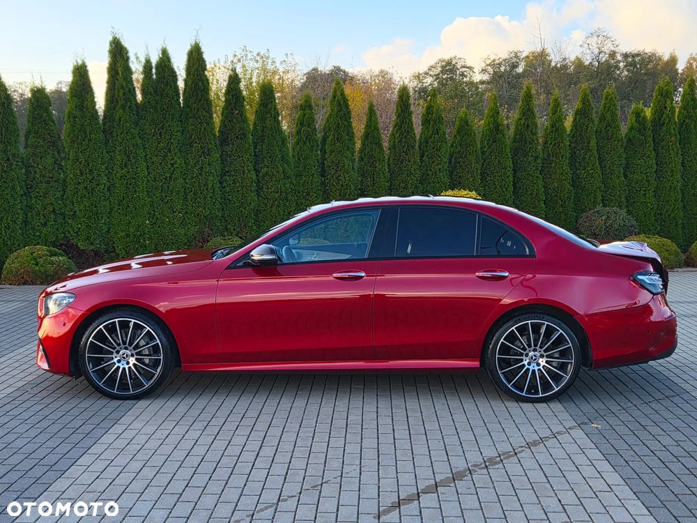 Mercedes-Benz Klasa E 400 d 4Matic 9G-TRONIC AMG Line - 4