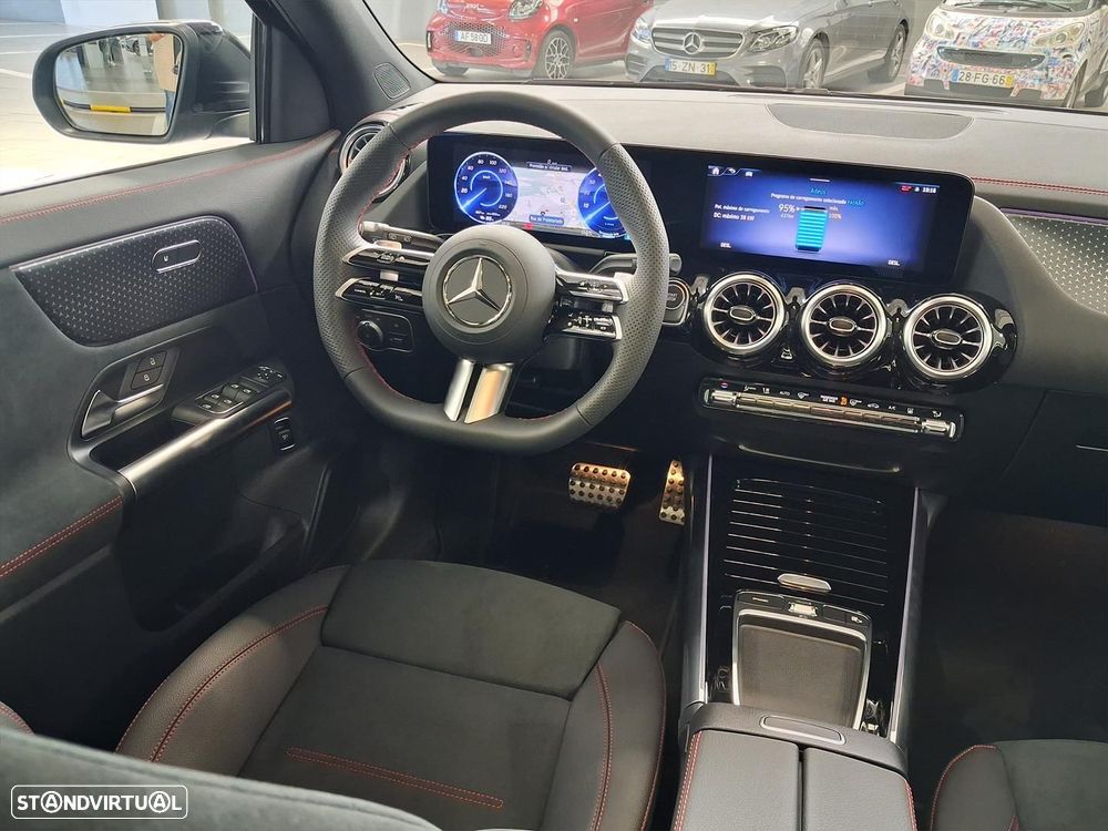 Mercedes-Benz EQA 250+ AMG Line - 18
