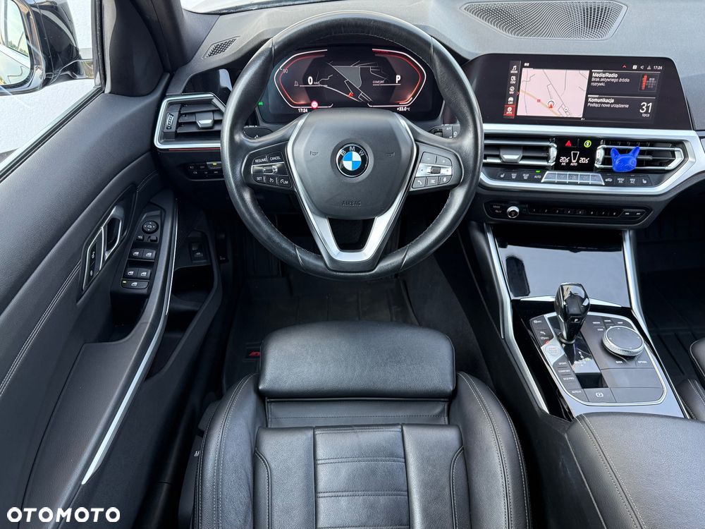 BMW Seria 3 320d Edition Luxury Line Purity - 22