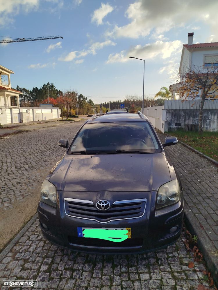Toyota Avensis SW 2.0 D-4D GPS - 1