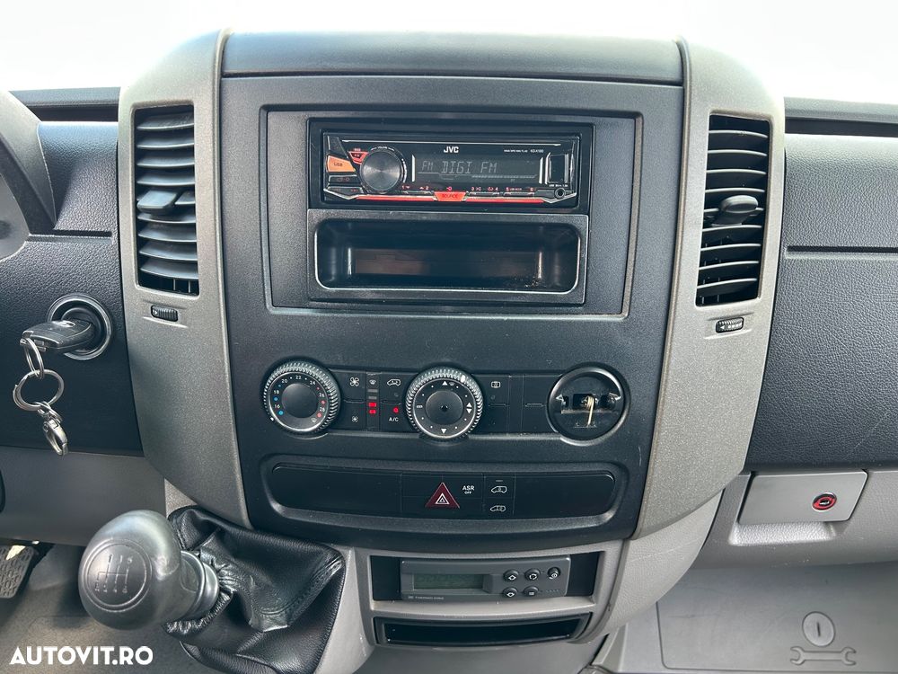 Mercedes-Benz Sprinter FRIGORIFIC THERMO KING - 24