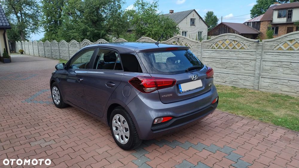 Hyundai i20 1.2 Comfort - 20