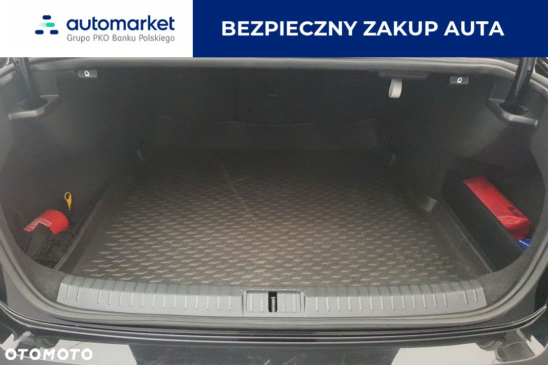 Volkswagen Passat 2.0 TSI Elegance DSG - 12