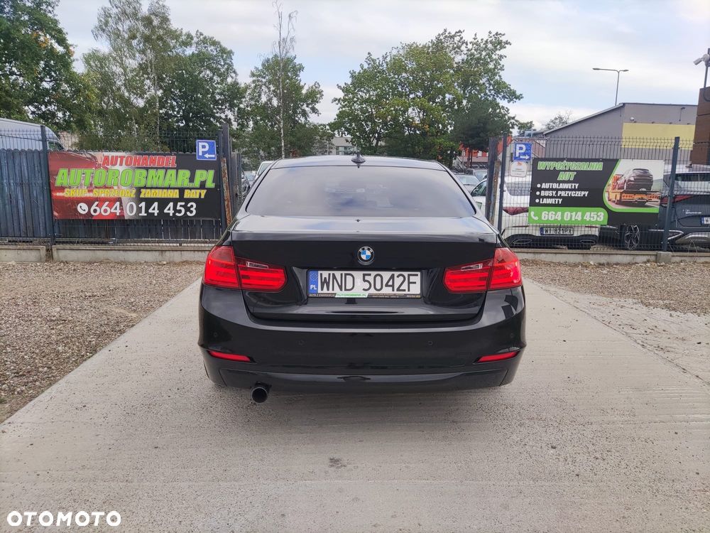BMW Seria 3 320i Sport Line - 8