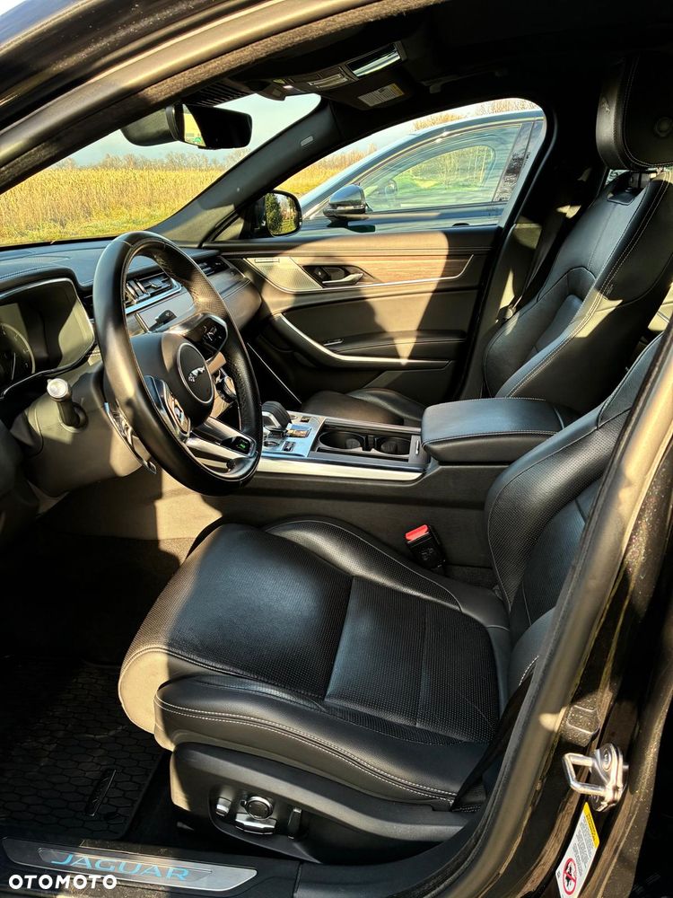 Land Rover Discovery Sport P250 R-Dynamic S - 21