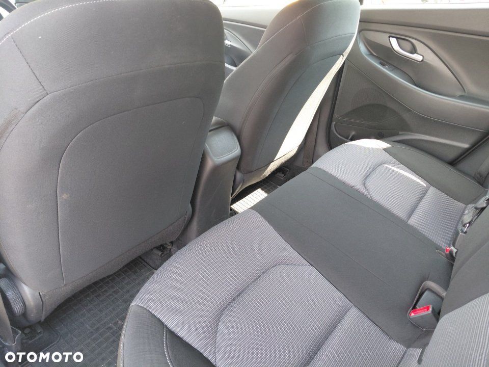 Hyundai i30 - 25