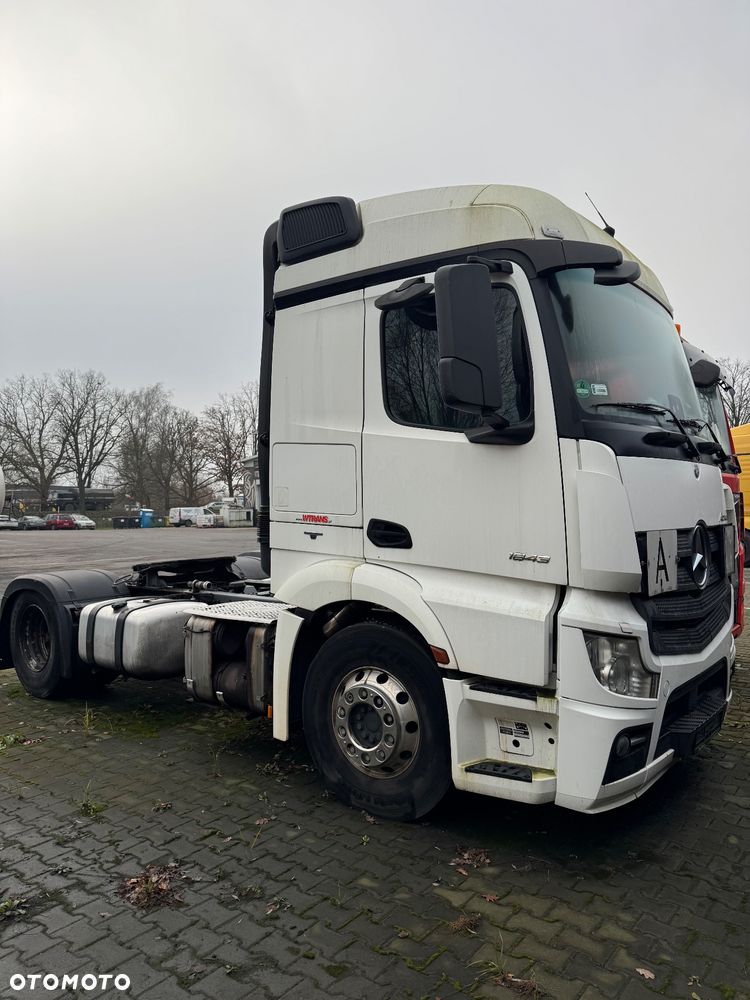Mercedes-Benz Actros - 5