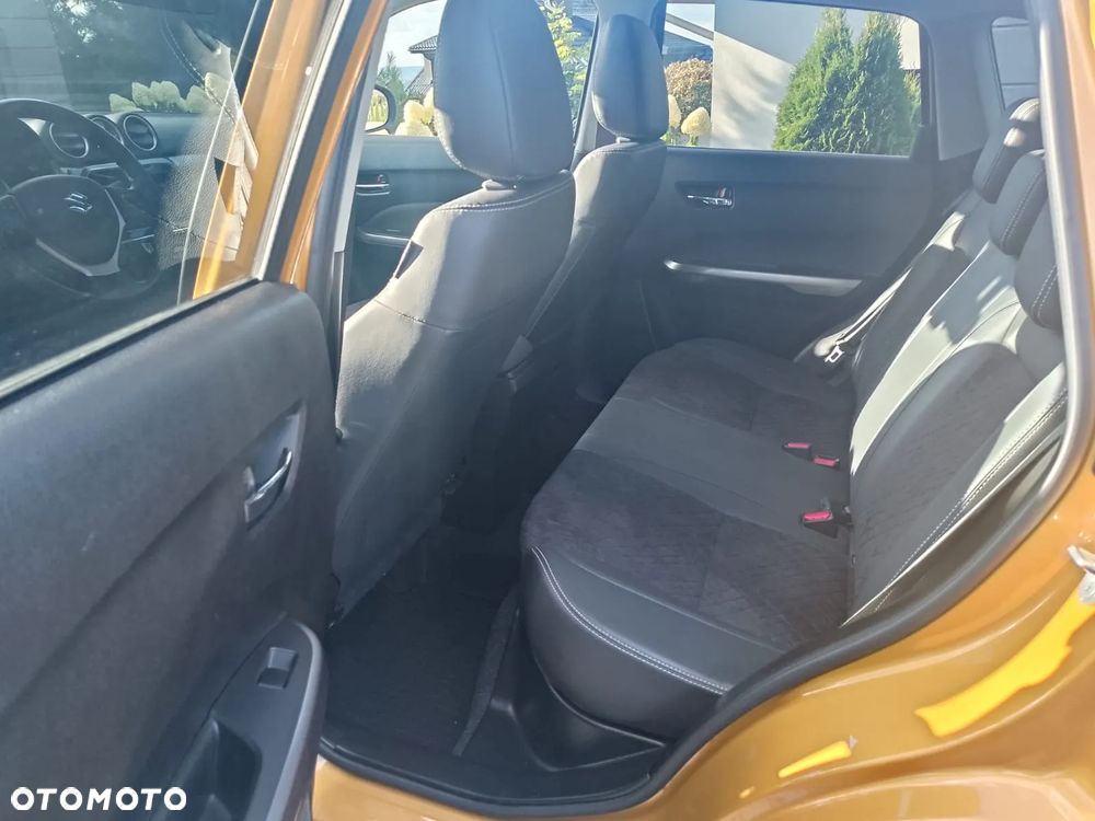 Suzuki Vitara 1.4 Boosterjet SHVS Premium 4WD - 16