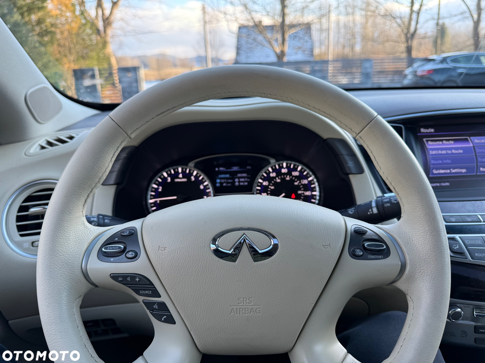 Infiniti QX60 - 11