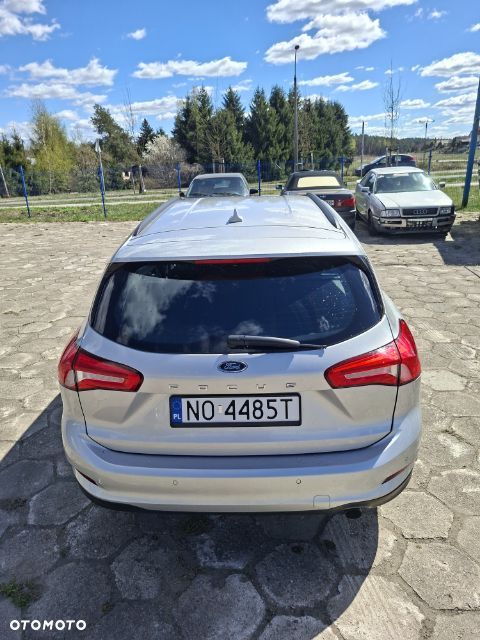 Ford Focus - 4