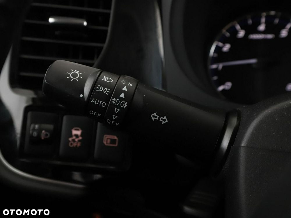 Mitsubishi Outlander 2.0 2WD SUV-Star - 33
