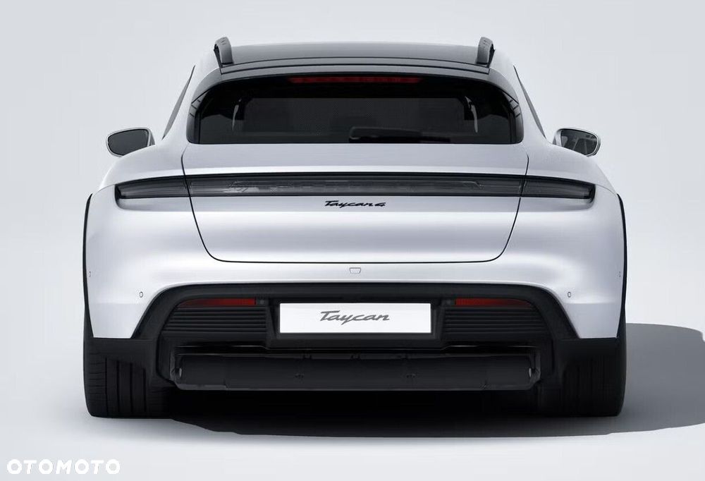 Porsche Taycan - 8