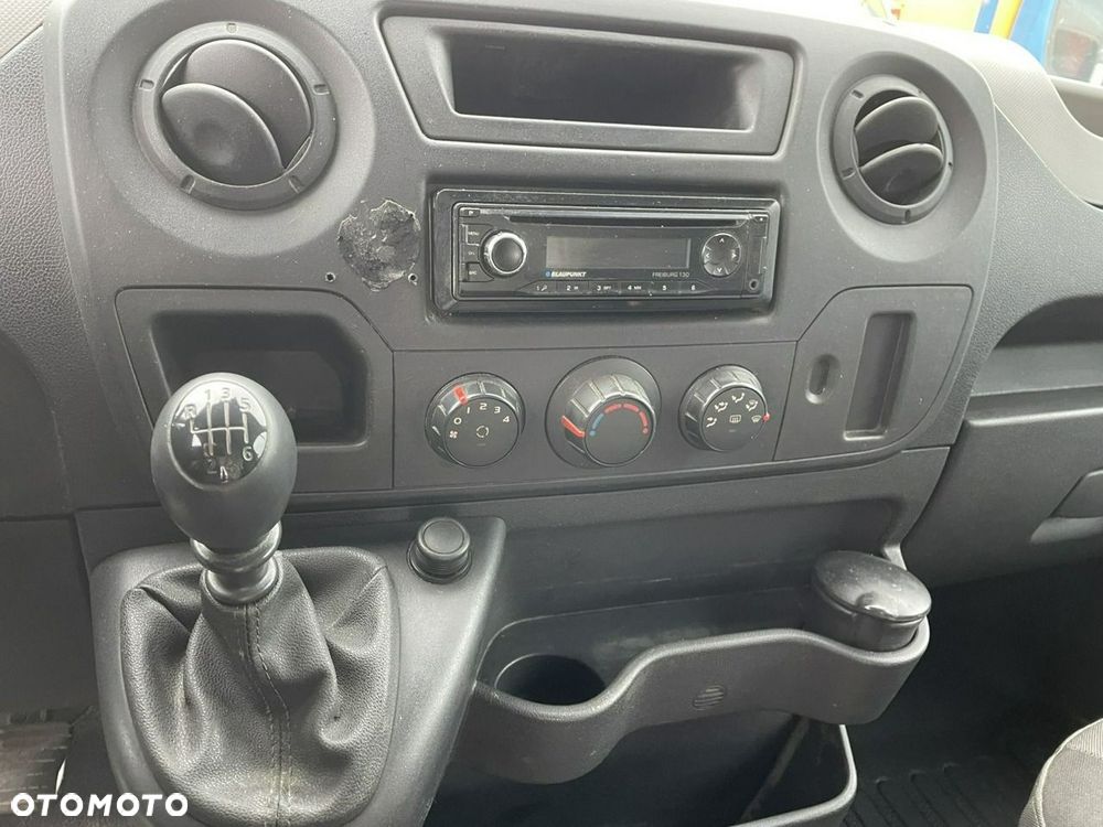 Renault Master - 10