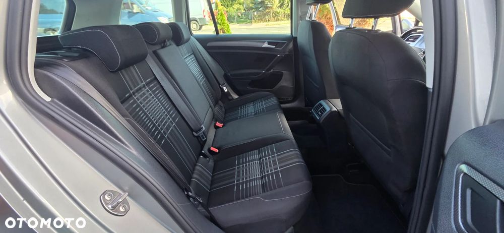 Volkswagen Golf 1.6 TDI BlueMotion Technology Comfortline - 33
