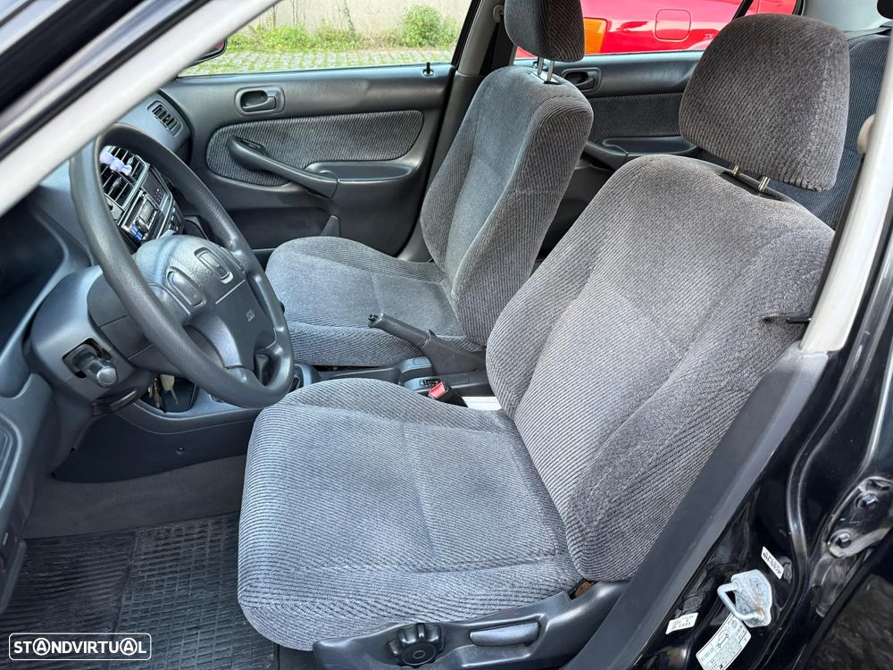Honda Civic 1.4i S - 4